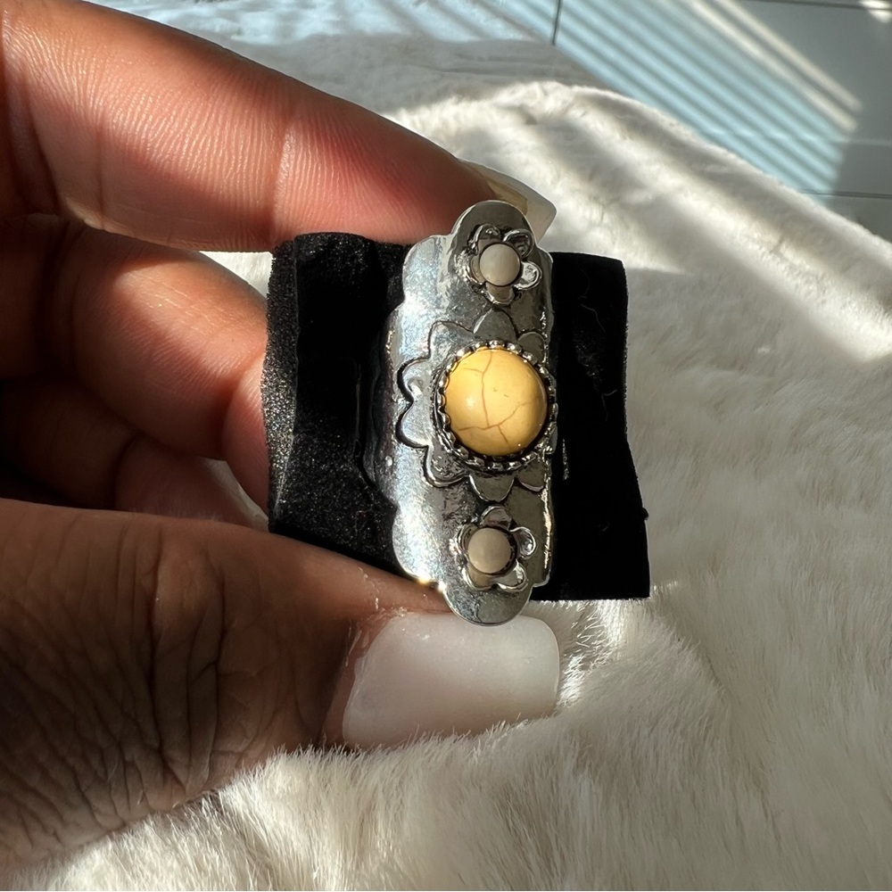 PAPARAZZI Statement Ring